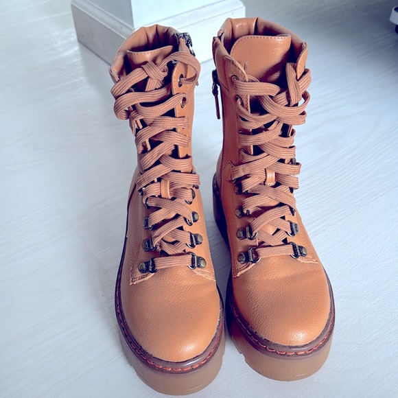 🦋Sam Edelman by Circus booties Sz. 5 - Picture 5 of 6